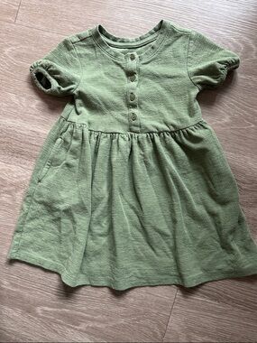 Cat & Jack Olive Green Short-Sleeve Button-Front Dress